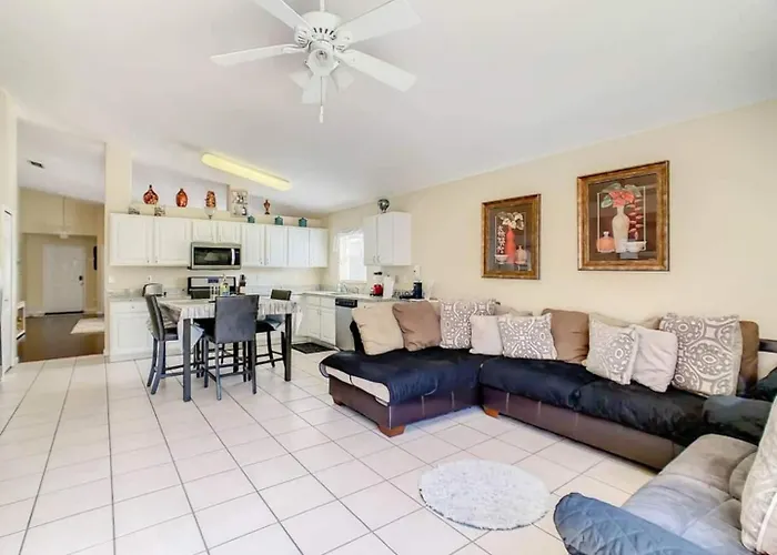Private Pool & Hot Tub - Mins To Disney Parks